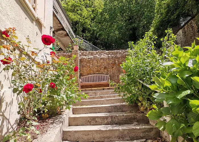 La Dolce Independant Avec Terrasse Apartment